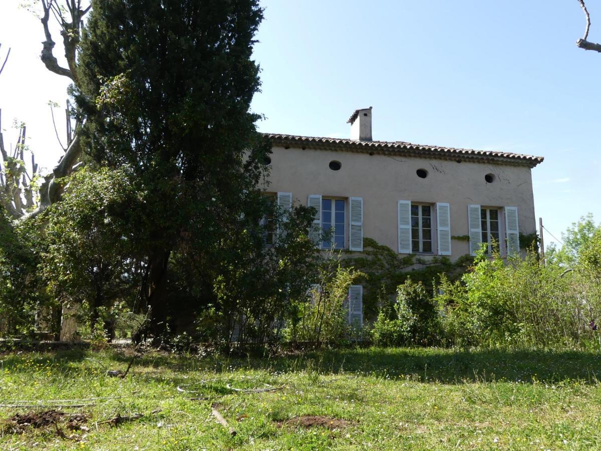 Le Charme D'Une Vieille Bastide Provencale Solliès-Pont Exterior foto